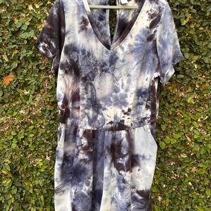 Tie-Dye V-Neck Romper